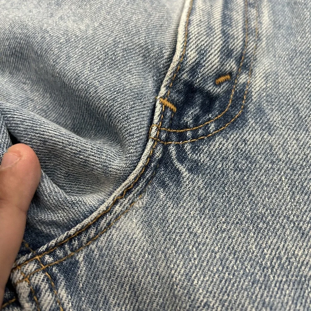 Vintage Levis Jeans Mens 36x29 Blue Denim 550 Relaxed Fit American Work Wear